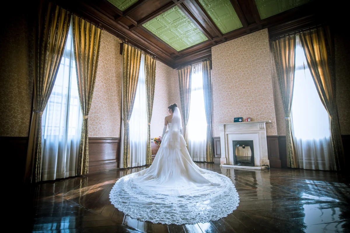 THE WEDDING TOWNの約500種類以上の前撮り衣装ラインナップ